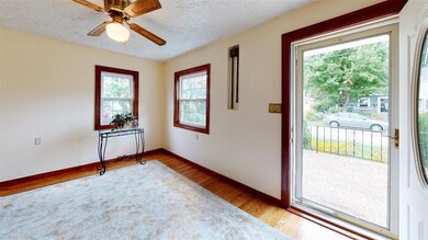 415 Roslyn Ave, Erie, PA 16505 - photo 7