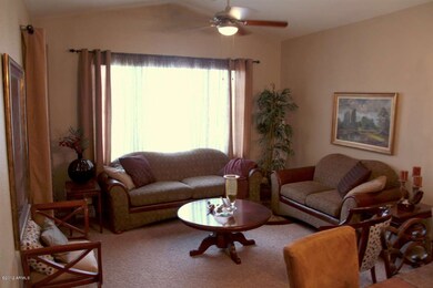 3 - Living:Dining