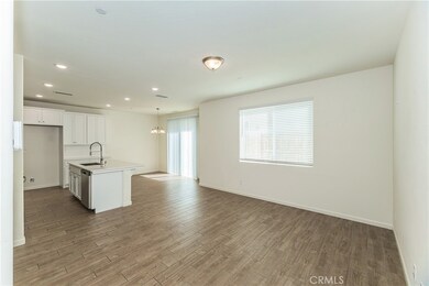 2276 N Columbus Dr, Fresno, CA 93727 - photo 3