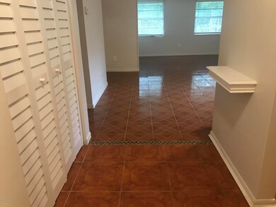 2380 Villanova Cir, Jacksonville, FL 32218 - photo 6