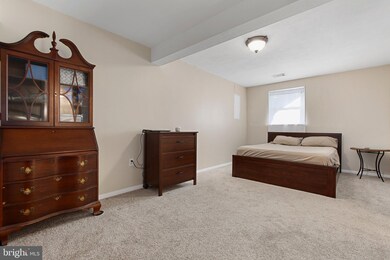 19084 Staleybridge Rd, Germantown, MD 20876 - photo 3