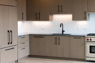 115 Morris St unit 2007, Durham, NC 27701 - photo 3