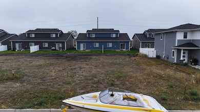 2409/2413 Landmark Dr unit 2413 Landmark Drive, Minot, ND 58703 - photo 6