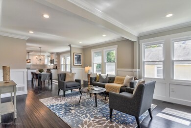 09-Living Room