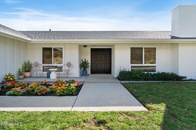 1552 Dover Ave, Thousand Oaks, CA 91360 - photo 2