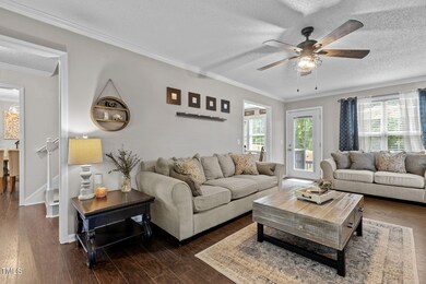 Middle Ridge Family Room 2