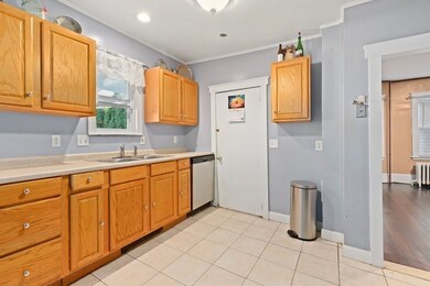 27 Newton St, Everett, MA 02149 - photo 5