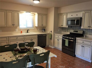 1082 Sylvia Cir, Paso Robles, CA 93446 - photo 2