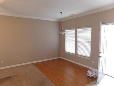 1281 Colonel Hawthorne Dr, Prairie Grove, AR 72753 - photo 2