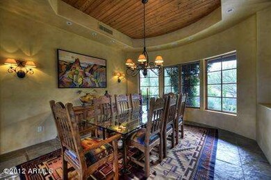 Formal_Dining