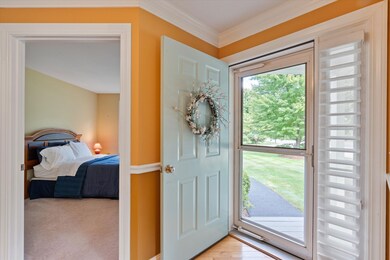 15 Johnston Cir, Litchfield, NH 03052 - photo 5