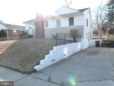 6302 Balfour Dr, Hyattsville, MD 20782 - photo 7