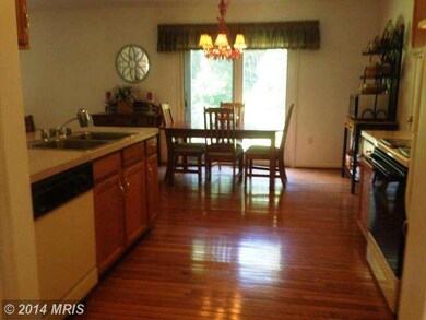 1801 Lottie Fowler Rd, Prince Frederick, MD 20678 - photo 6