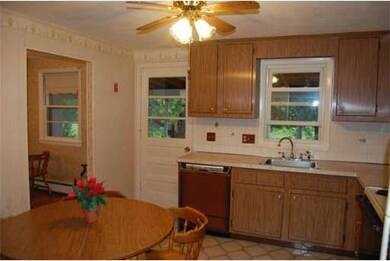 15 Meadow Ln, Southborough, MA 01772 - photo 3