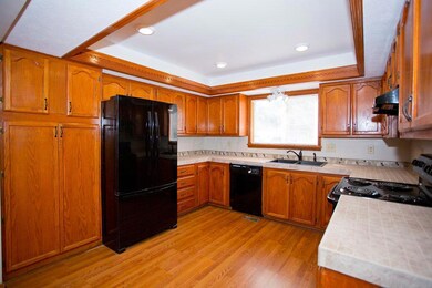 2566 Northwold Rd, Columbus, OH 43231 - photo 2