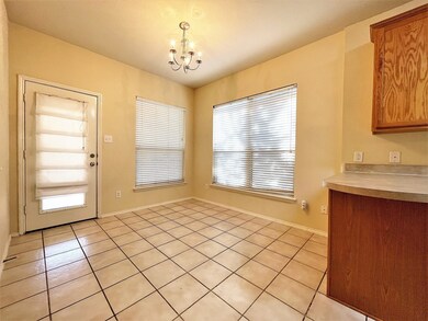 10305 Waterbury Dr, Providence Village, TX 76227 - photo 6