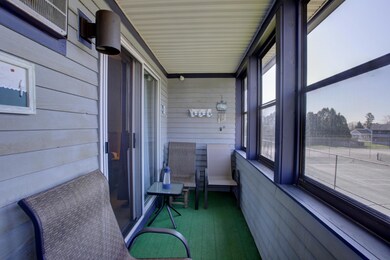 Sunroom 1