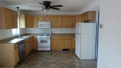 15 River Styx Rd unit 1, Ashburnham, MA 01430 - photo 2