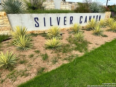 10135 Round Ridge, San Antonio, TX 78254 - photo 6