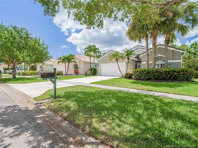 7007 SE Twin Oaks Cir, Stuart, FL 34997 - photo 6