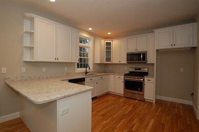 51 Brookview Dr, Hooksett, NH 03106 - photo 2