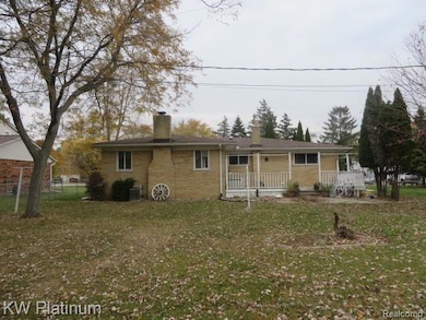 49400 Callens Rd, Chesterfield, MI 48047 - photo 7