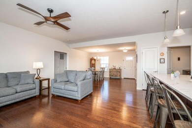 623 Babbling Brooke Dr, Monroe, OH 45050 - photo 6