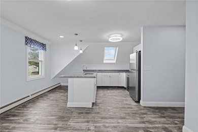 17 Selkirk Rd unit 3, Cranston, RI 02905 - photo 4