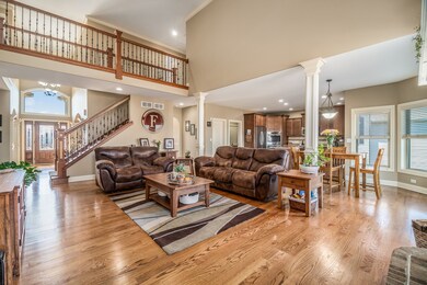 373 Andover Dr, Oswego, IL 60543 - photo 3