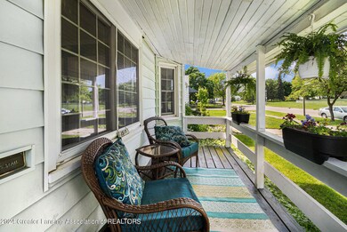 1517 W Barnes Ave, Lansing, MI 48910 - photo 4