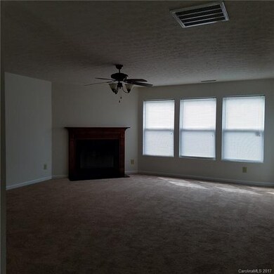 VERY LARGE FAMILY ROOM, NEW CARPET, WOOD BURNING F