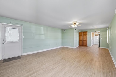 5970 21st St N unit 1, Saint Petersburg, FL 33714 - photo 5