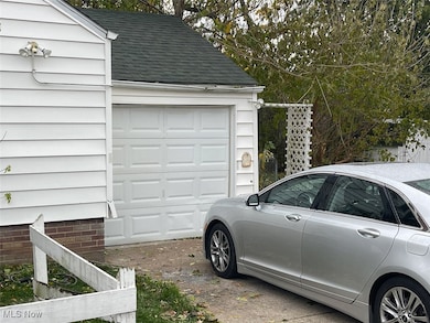 802 17th St NE, Canton, OH 44714 - photo 3