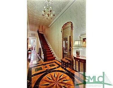 Foyer.