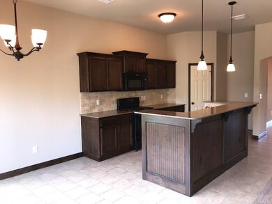 904 Accipiter St, Norman, OK 73072 - photo 6