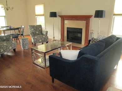 702 Wellington Place unit 702, Matawan, NJ 07747 - photo 3