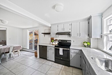 9 Ferris St, Hanson, MA 02341 - photo 3