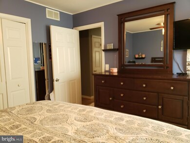 105 Franklin Ave, Sykesville, MD 21784 - photo 6