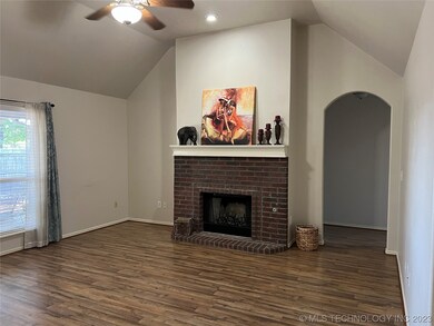 1106 E 146th Place S, Glenpool, OK 74033 - photo 6