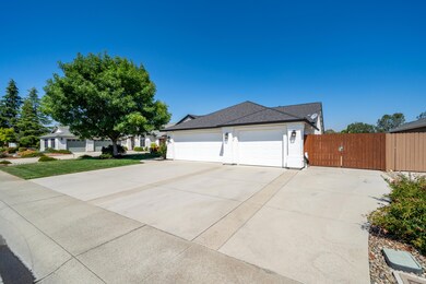 3070 Misty Glen Dr-4
