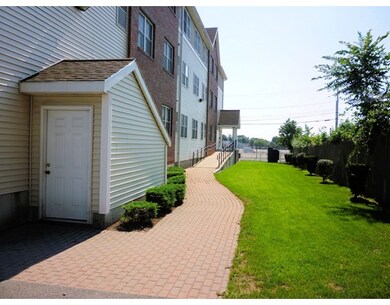 65 Centre St unit 6, Lynn, MA 01905 - photo 2