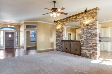 905 Kelsi Dr, Moore, OK 73160 - photo 7