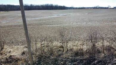 7843 N 100 W unit Hartford City, Hartford City, IN 47348 - photo 3