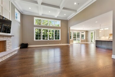 621 Wissing Ln, Glenview, IL 60025 - photo 4