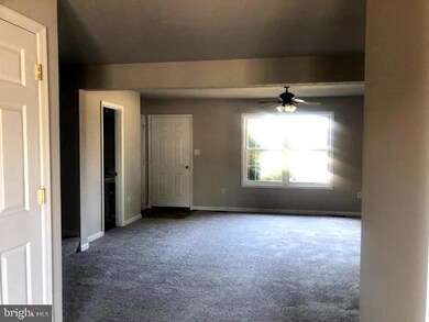 101 W 13th St unit B, Front Royal, VA 22630 - photo 4