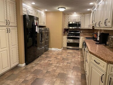 1001 Rudy Ave, Mattoon, IL 61938 - photo 5