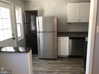 145 W Garrison Rd, Brookhaven, PA 19015 - photo 4