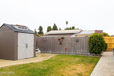 1431 Nice- front pro pic 6-back shed 1