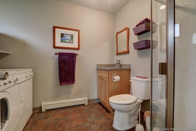 Master Bath/Laundry