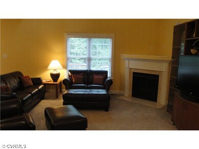 Den/Family/Great Room - Gas fireplace ,cathedral c